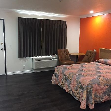 Welcome Inn & Suites Anaheim Buitenkant foto